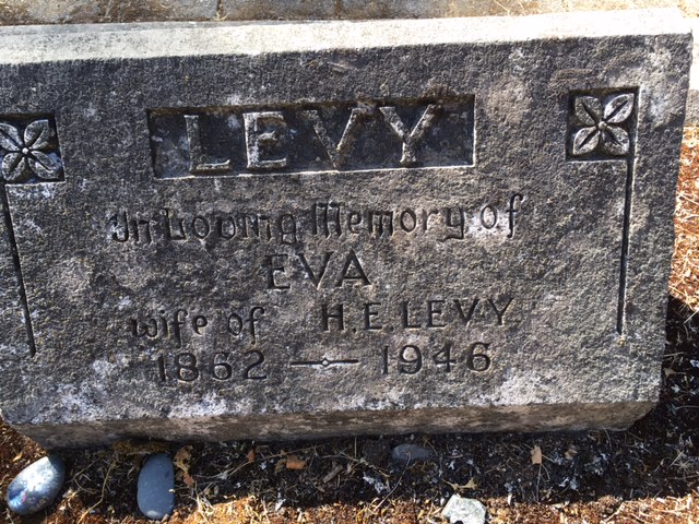 Eva Levy grave marker