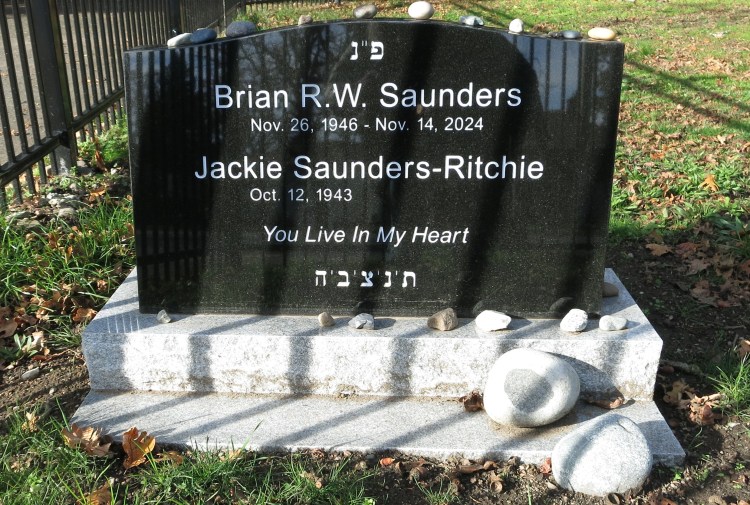 Brian Saunders monument