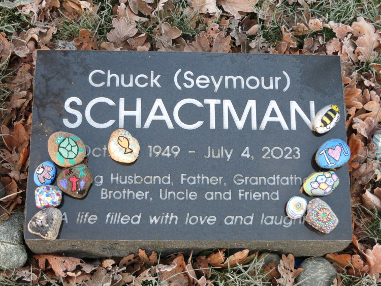 Chuck Schactman gravestone